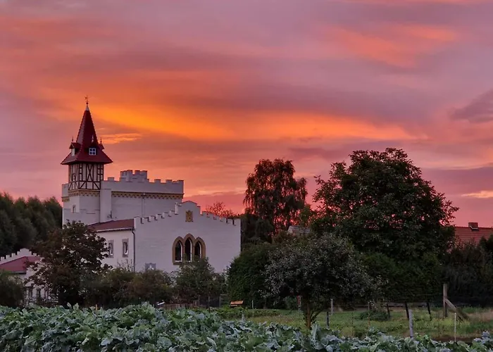 ゲストハウス Burg Schleibnitz Bei 3*